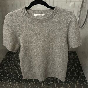 Abercrombie sweater top